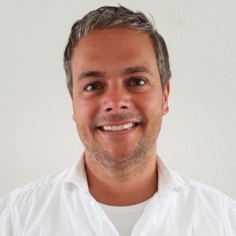Freelance online marketing consultant